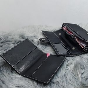 Mary Kay Travel Organizer & Passport Holder